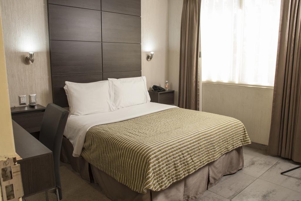 Hotel Expo Abastos Guadalajara Luaran gambar